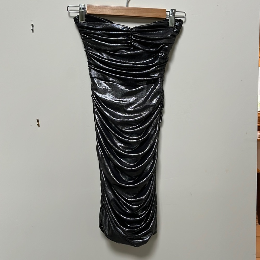 Forever 21 strapless dress